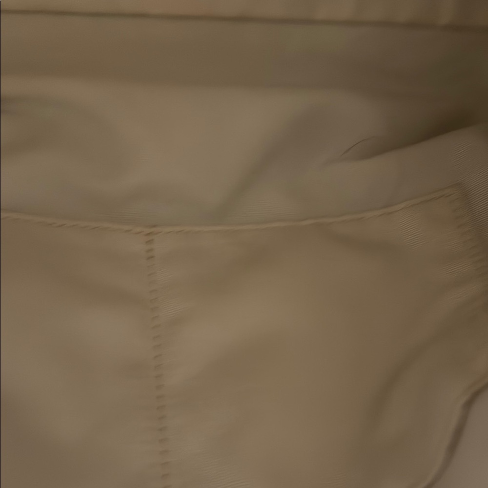 COPY - Coach Cream Shoulder Bag with Gold Accents - Picture 9 of 16